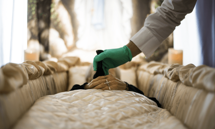 Servicio de Tanatoest&eacute;tica